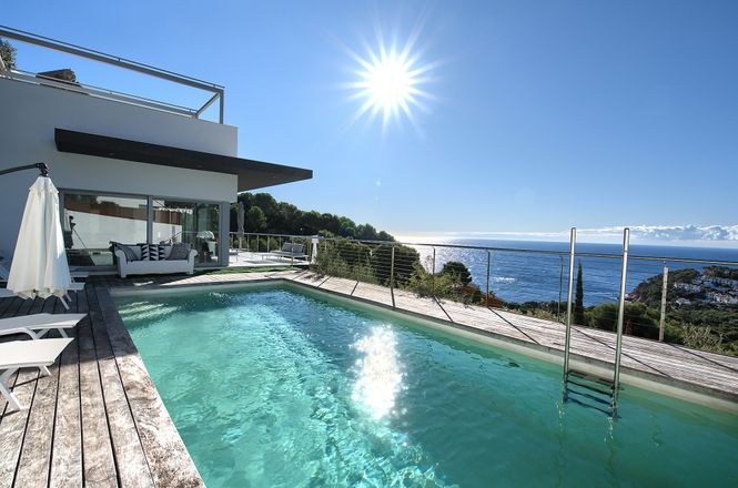 Modern Tamariu Villa - Costa Brava