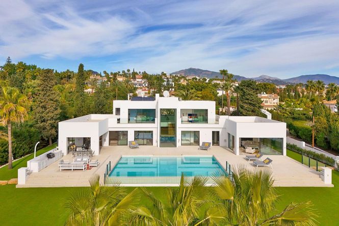 Search Results - Paraiso White Villa