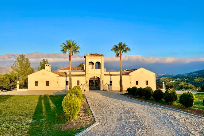 Granada Private Mansion
