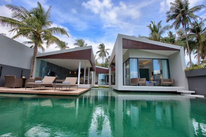 Luxury Golden Beach Villa