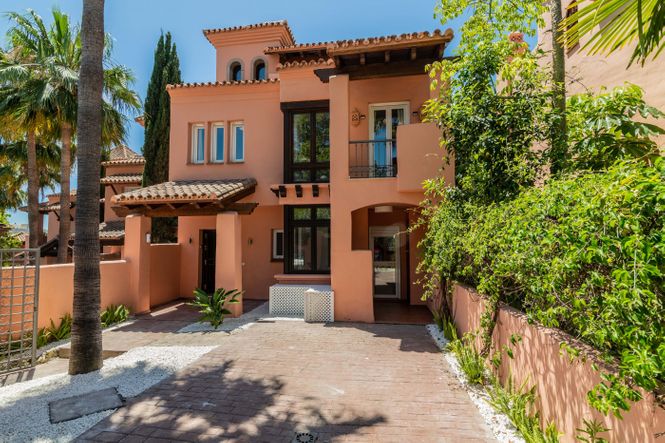 Marbella Holiday Home