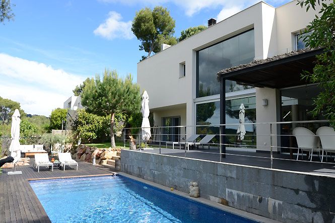 Tamariu Cocoon House