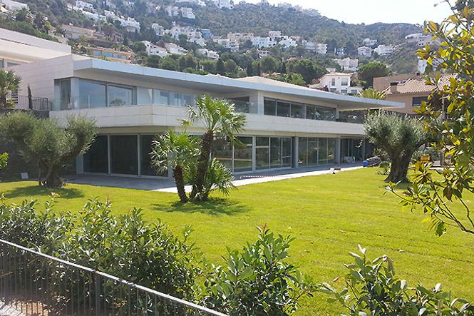 Search Results - Modern Villa Roses Search Results - Modern Villa Roses