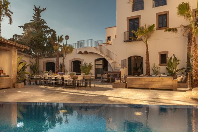 Luxury Villas Sitges - Villa Rentals in Sitges