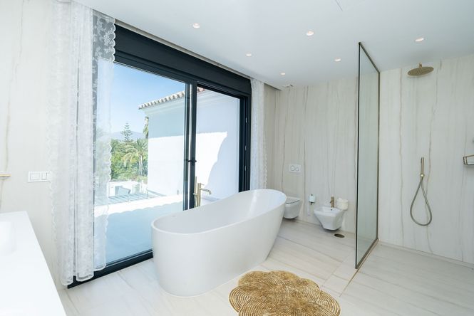 Guadalmina Beach Villa