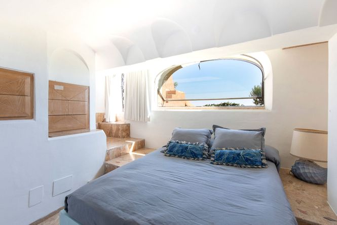 Piccolo Pevero Seafront Villa