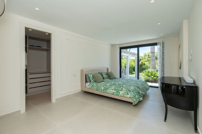 Guadalmina Beach Villa