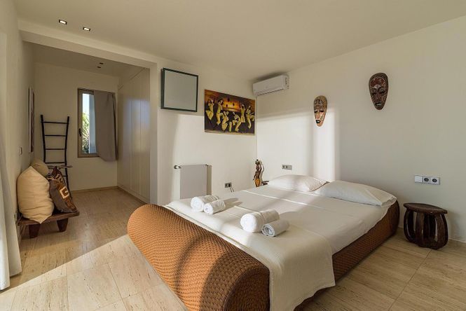 Roca Llisa Seaview Villa