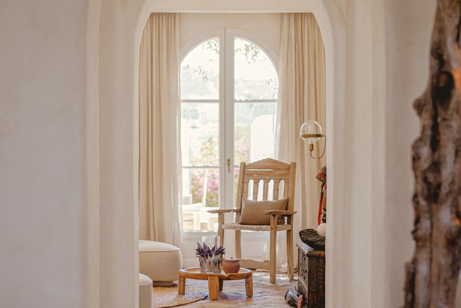 Mairena Luxury Retreat