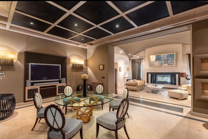 Llavaneres Luxury Villa