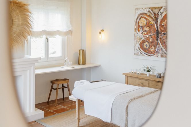 Mairena Luxury Retreat