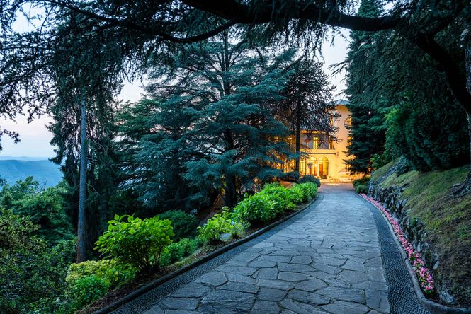 Brunate Luxury Villa