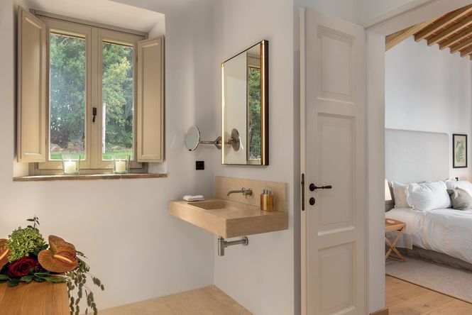 Valdelsa Chic Retreat