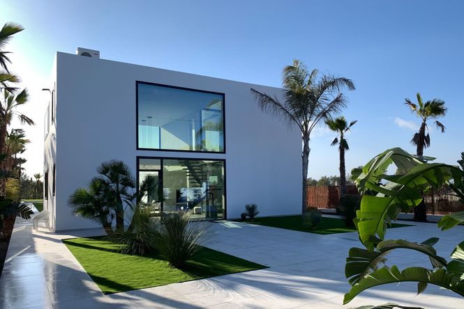 Olivella Modern Home