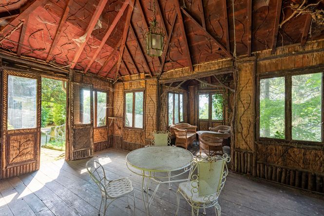 Brunate Luxury Villa