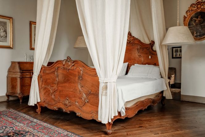 Garlate Luxury Manor