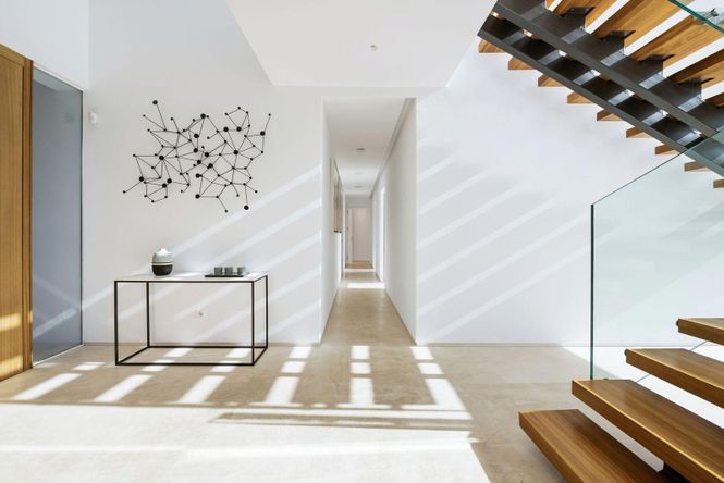 Paraiso White Villa