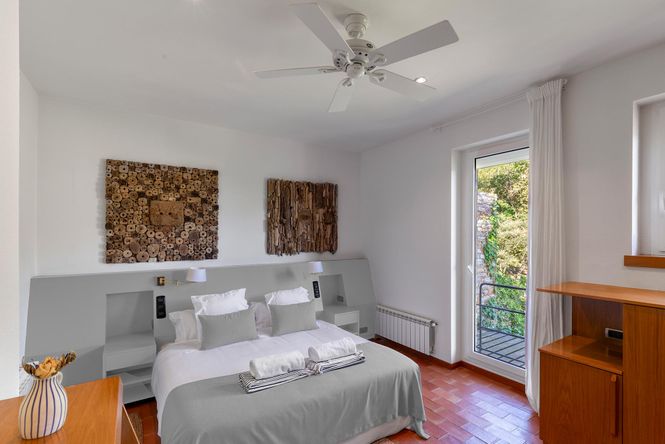 Sa Riera Beach Villa