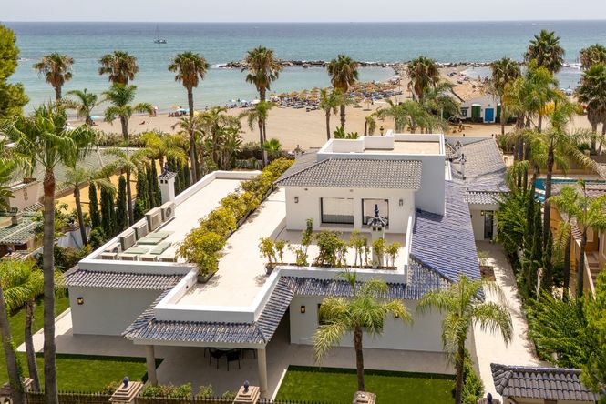 Puerto Banus Sea Villa