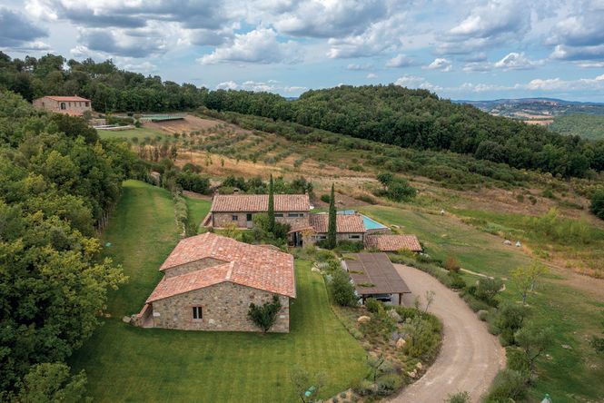 Valdelsa Chic Retreat