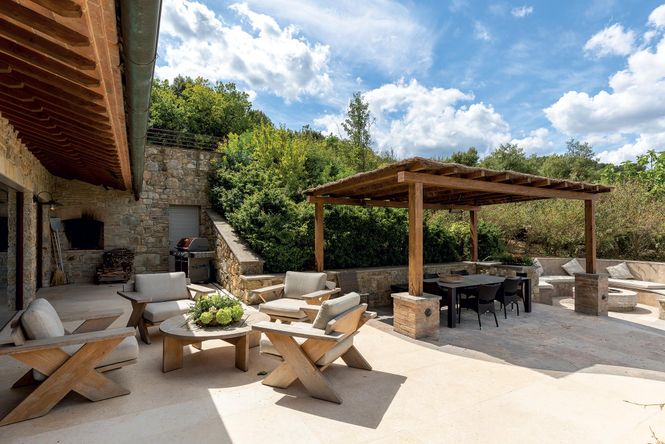 Valdelsa Chic Retreat