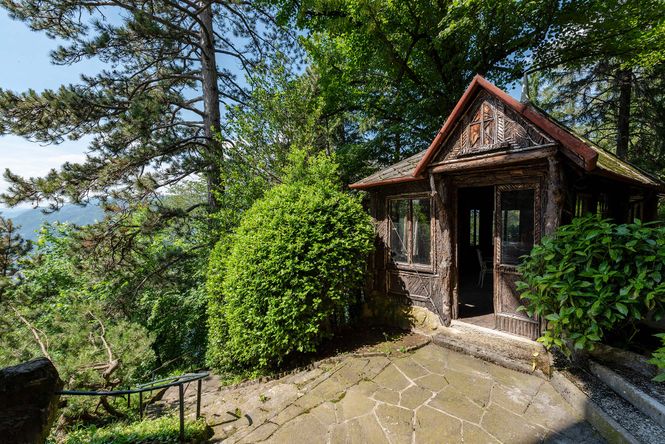 Brunate Luxury Villa