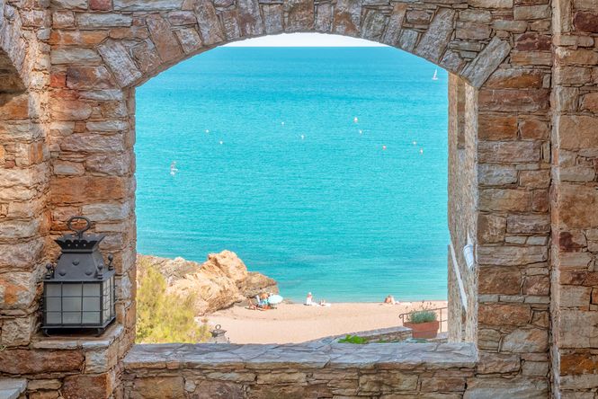 Sa Riera Beach Villa