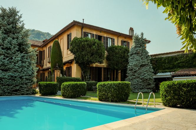 Garlate Luxury Manor