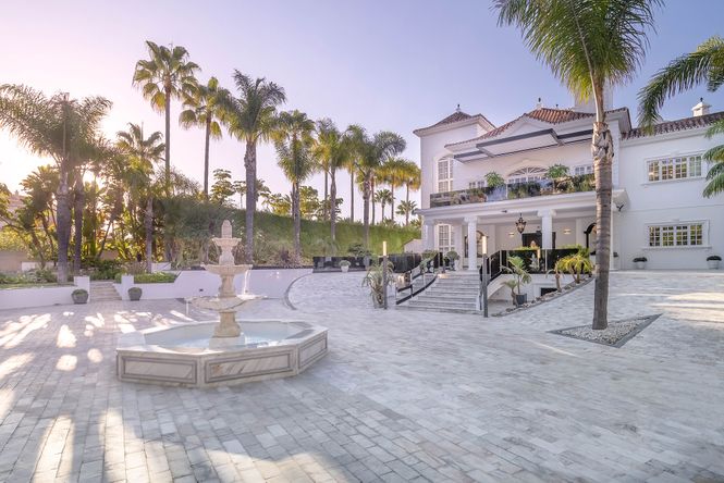 Marbella Beach Palace