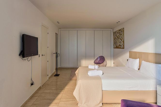 Roca Llisa Seaview Villa