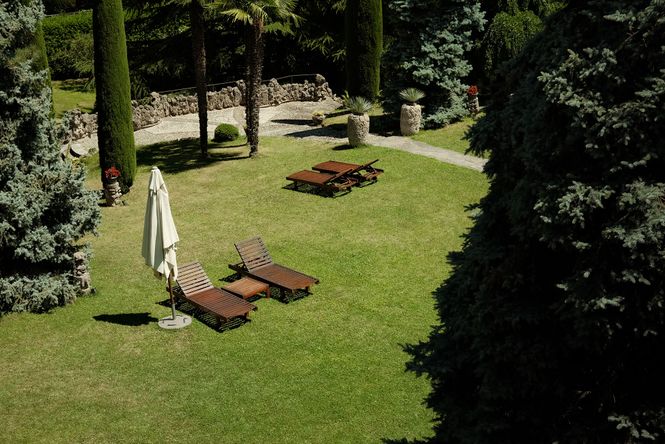 Garlate Luxury Manor