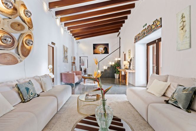 Sant Carles Luxe Villa