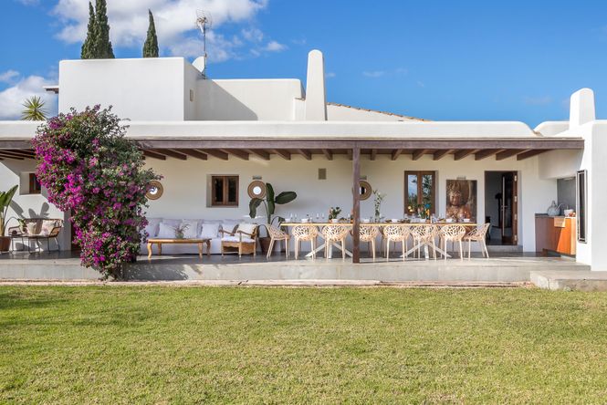 Sant Carles Luxe Villa