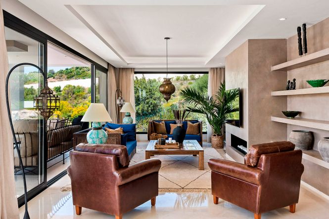 Los Olivos Luxury Villa
