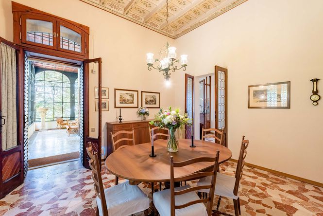 Brunate Luxury Villa