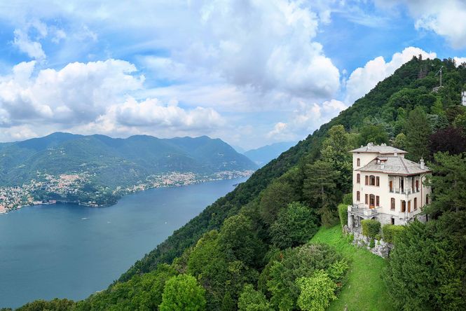 Brunate Luxury Villa