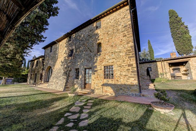Siena Luxury Farmhouse