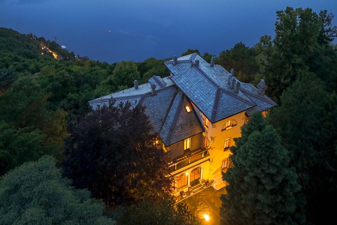 Brunate Luxury Villa