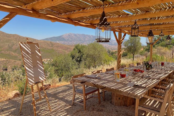 Mairena Luxury Retreat