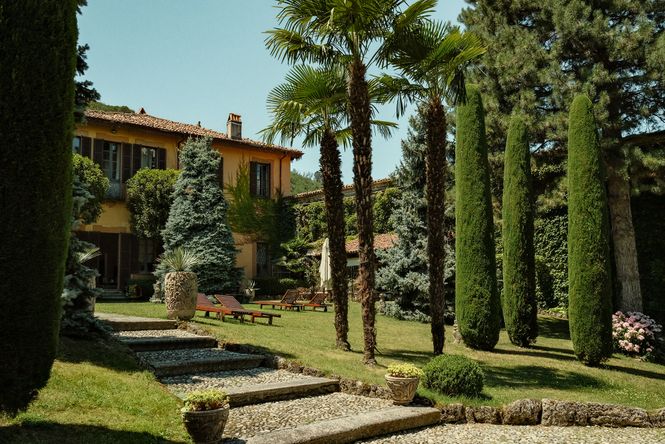 Garlate Luxury Manor