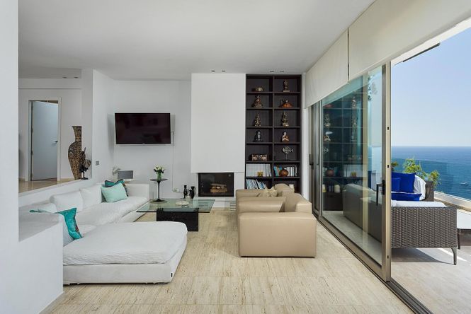 Roca Llisa Seaview Villa