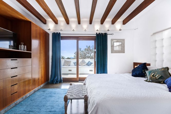 Sant Carles Luxe Villa