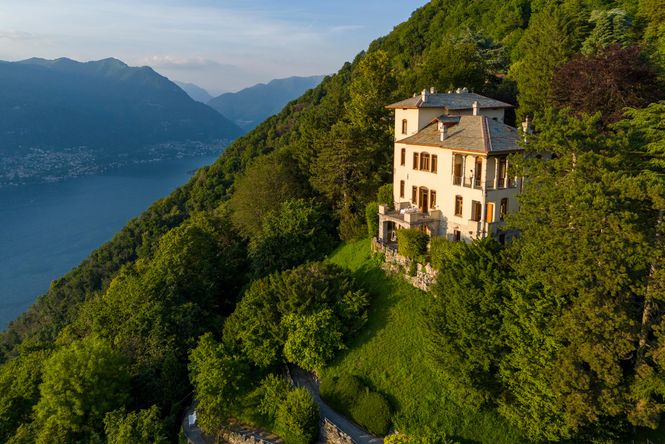 Brunate Luxury Villa