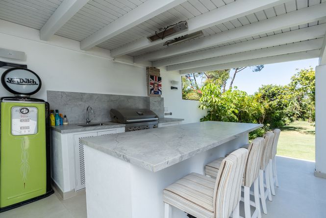 Guadalmina Beach Villa