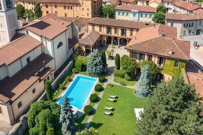 Garlate Luxury Manor