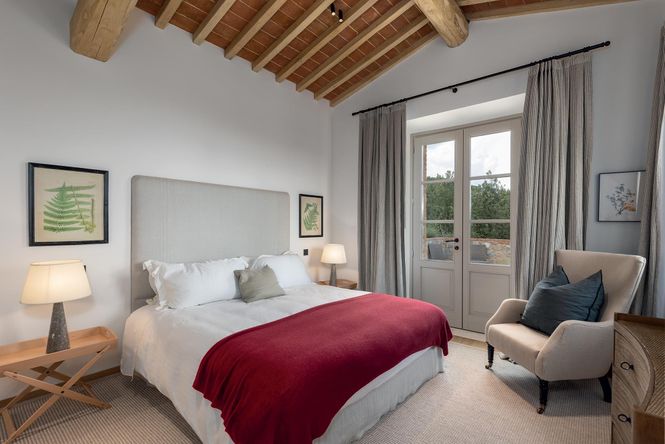 Valdelsa Chic Retreat