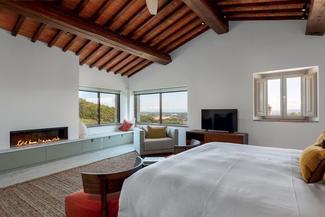 Valdelsa Chic Retreat