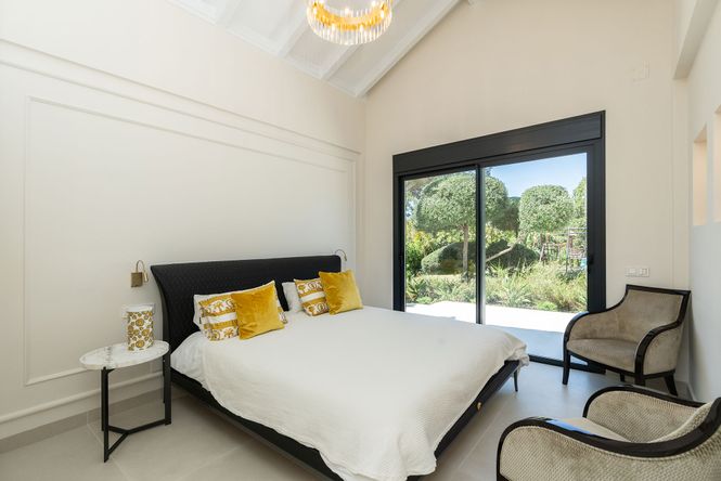 Guadalmina Beach Villa