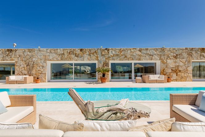 Sardinia Pool Villa