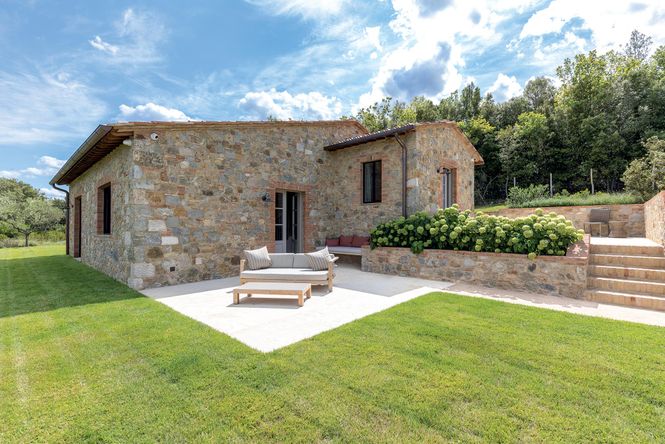 Valdelsa Chic Retreat